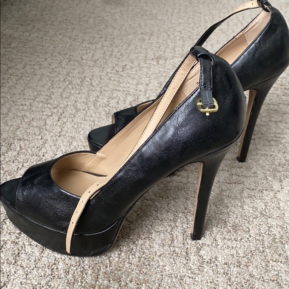 Just Fab Black Heels - Picture 2 of 5